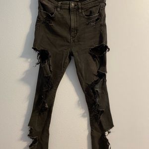 American Eagle distressed skinny jeans